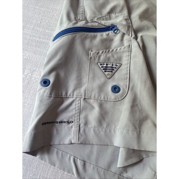 Columbia Men Light Gray Terminal Tackle Hybrid Golf Shorts PFG‎ Omni Shield W-40 - Picture 3 of 11